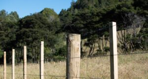 profundidade do poste de vedação