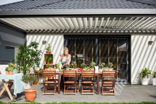 Escolher a sua pérgula bioclimática: os critérios essenciais exemplo de pérgula bioclimática